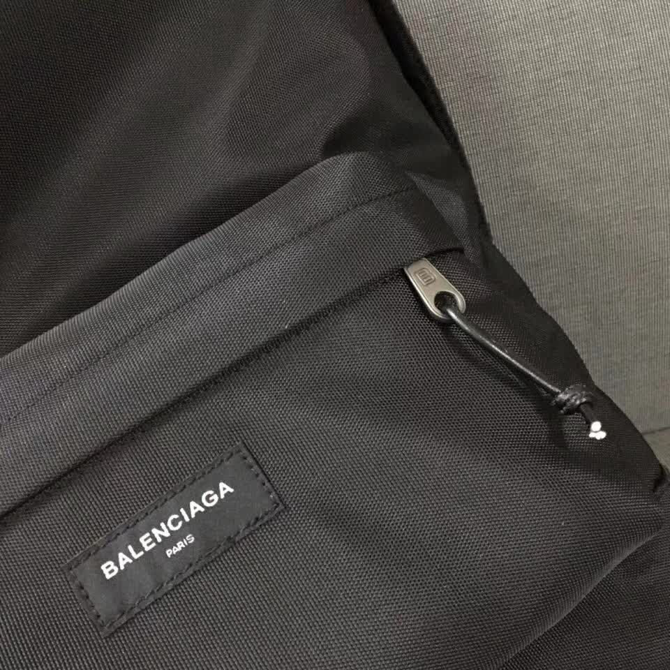 BALENCIAG巴黎世家 休閒 雙肩背包  BL1472